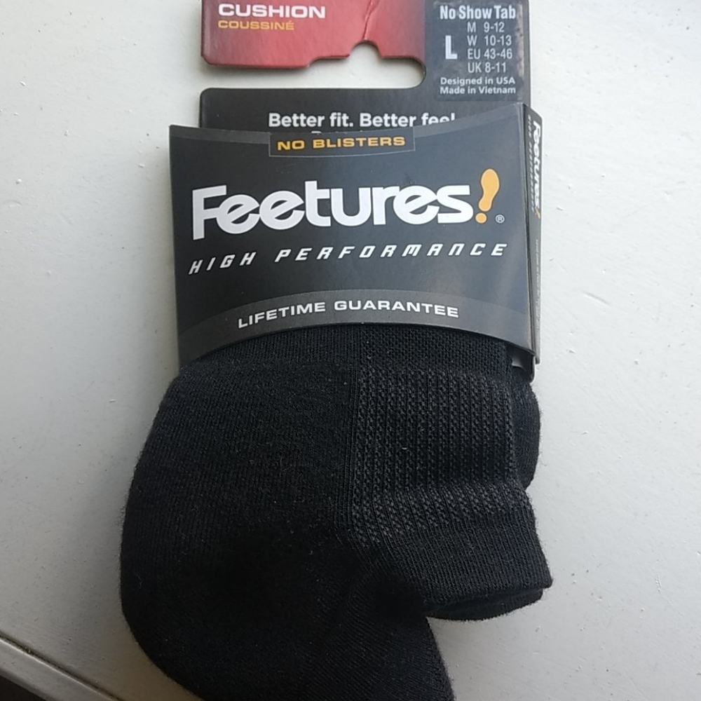 Feetures Socks